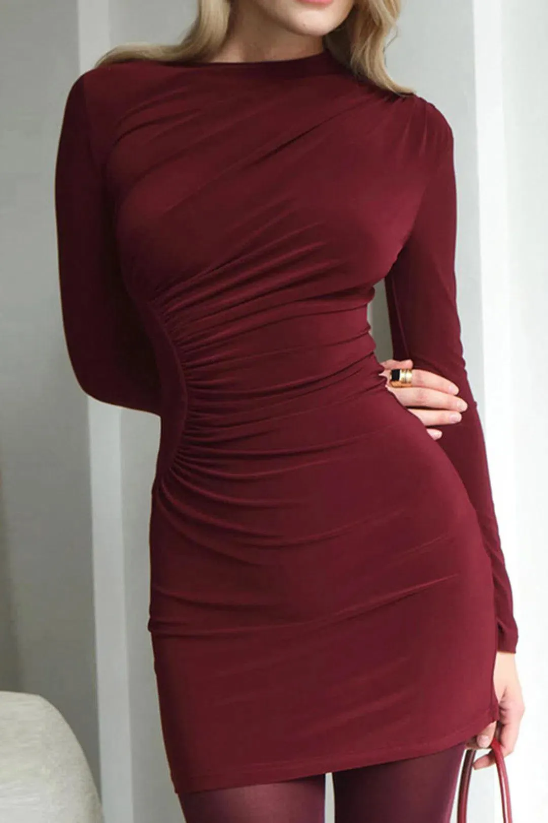 Andreina – Asymmetrical design – Mini dress