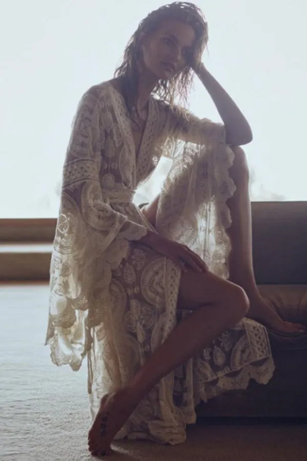 Dunnmall Love Always Remains Embroidery Kimono