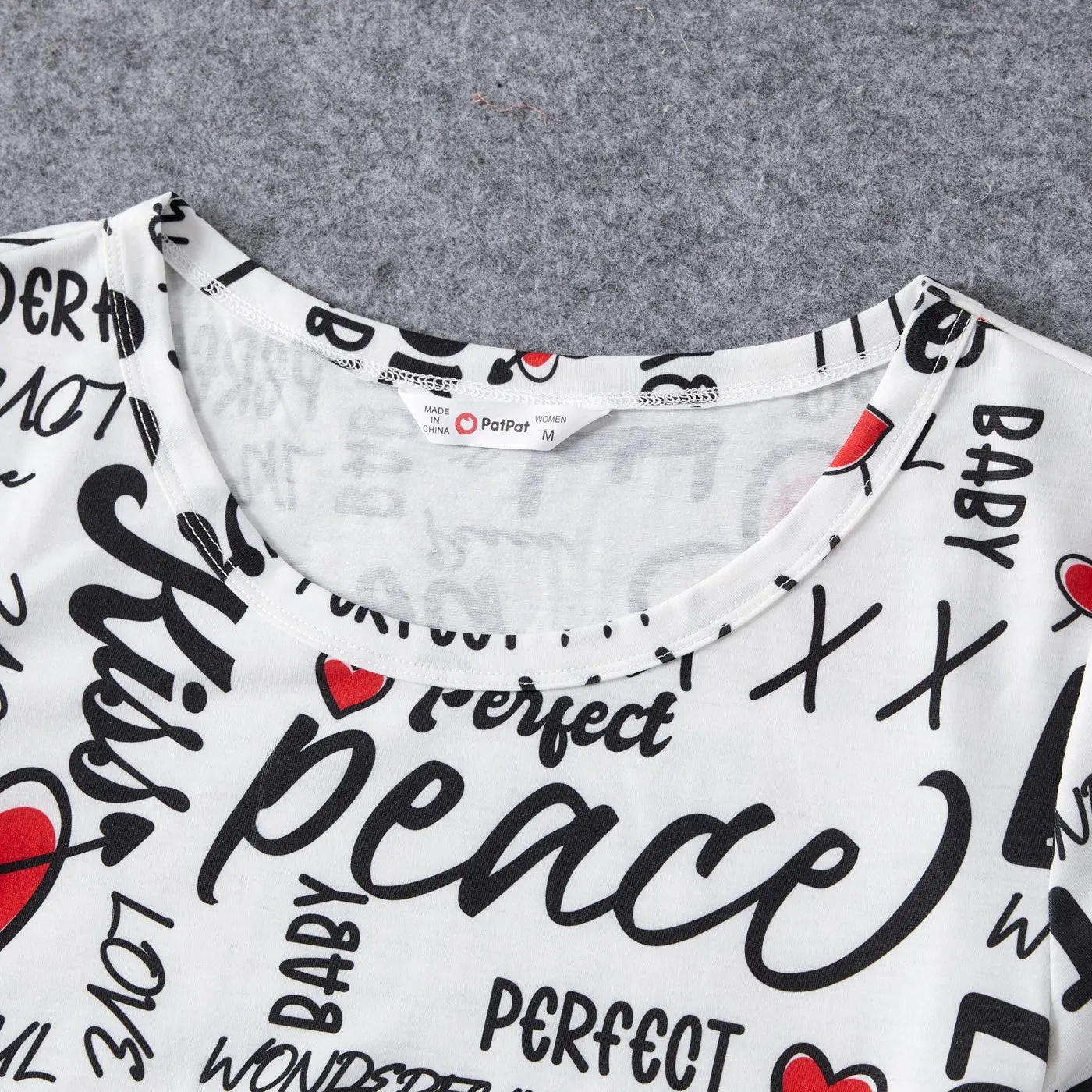 Family Matching Allover Heart & Letter Print Twist Knot Bodycon Dresses and Short-sleeve Striped T-shirts Sets