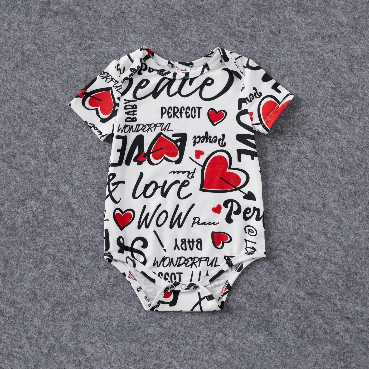 Family Matching Allover Heart & Letter Print Twist Knot Bodycon Dresses and Short-sleeve Striped T-shirts Sets