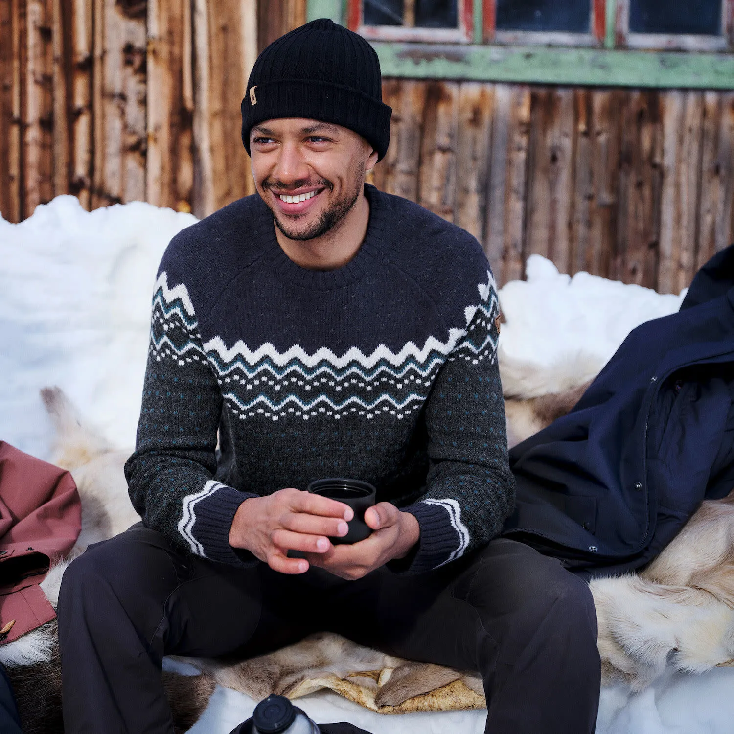 Fjällräven Men&#x27;s Övik Knit Sweater Dark Navy | Buy Fjällräven Men&#x27;s Övik Knit Sweater Dark Navy here | Outnorth