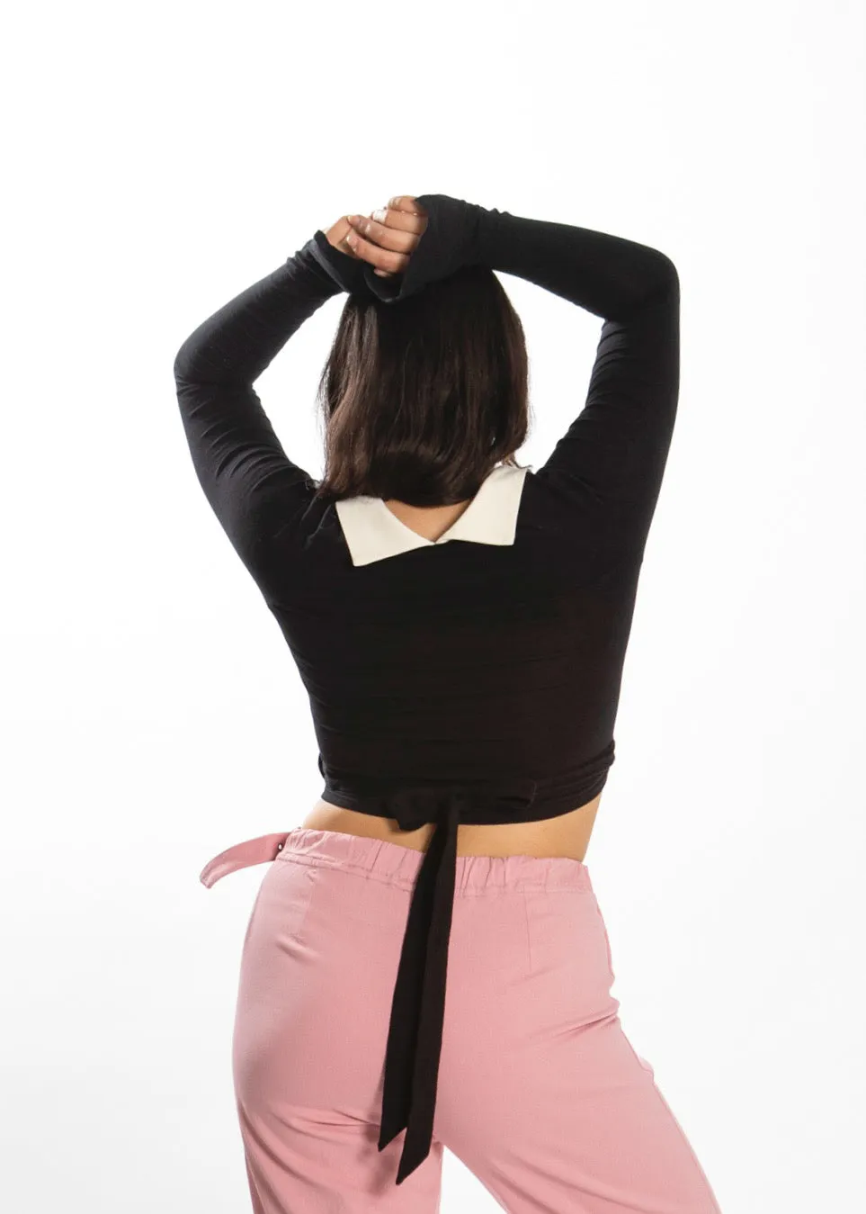 FLOWER WRAP TOP - BLACK