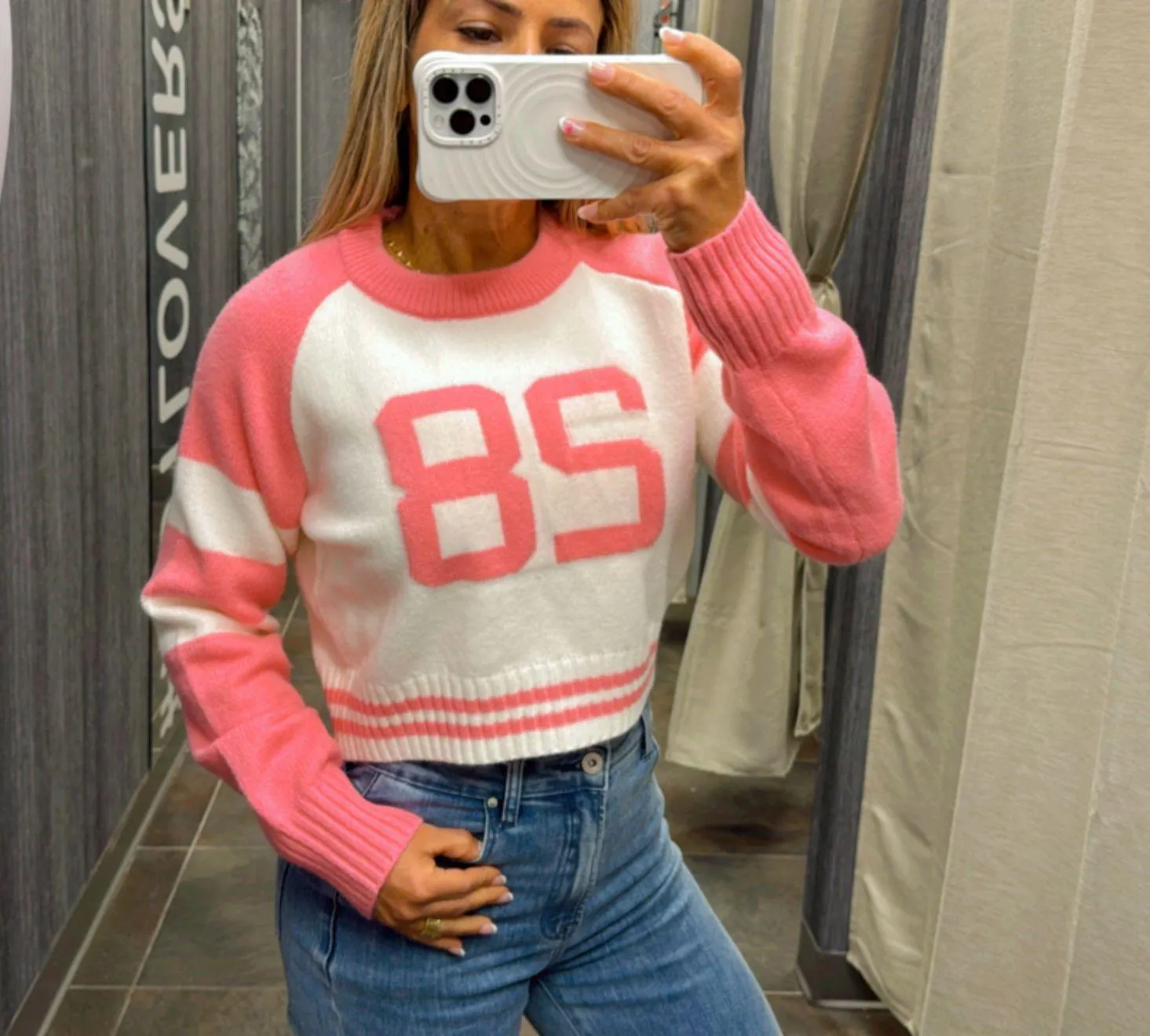 K203 University crop sweater