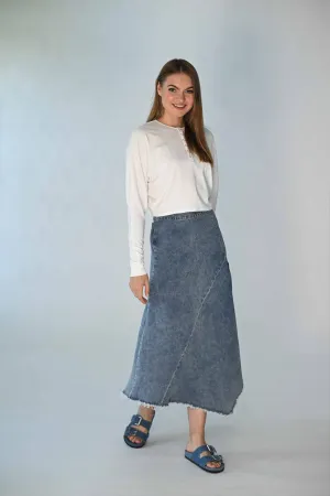 Monn White Cropped Henley Dolman M413W