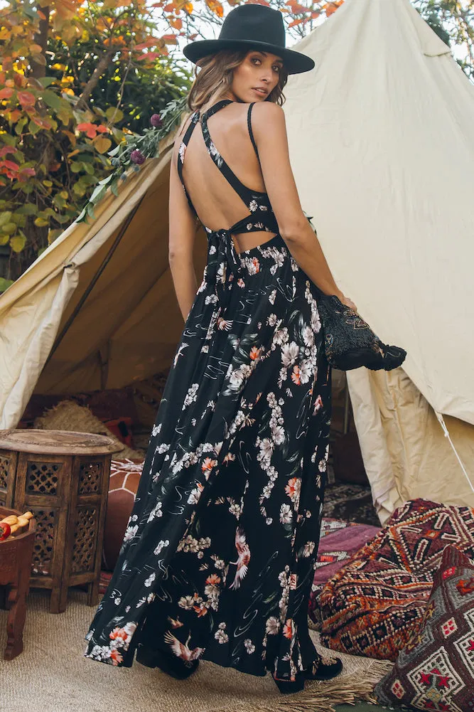 Sky's The Limit Maxi Dress Black