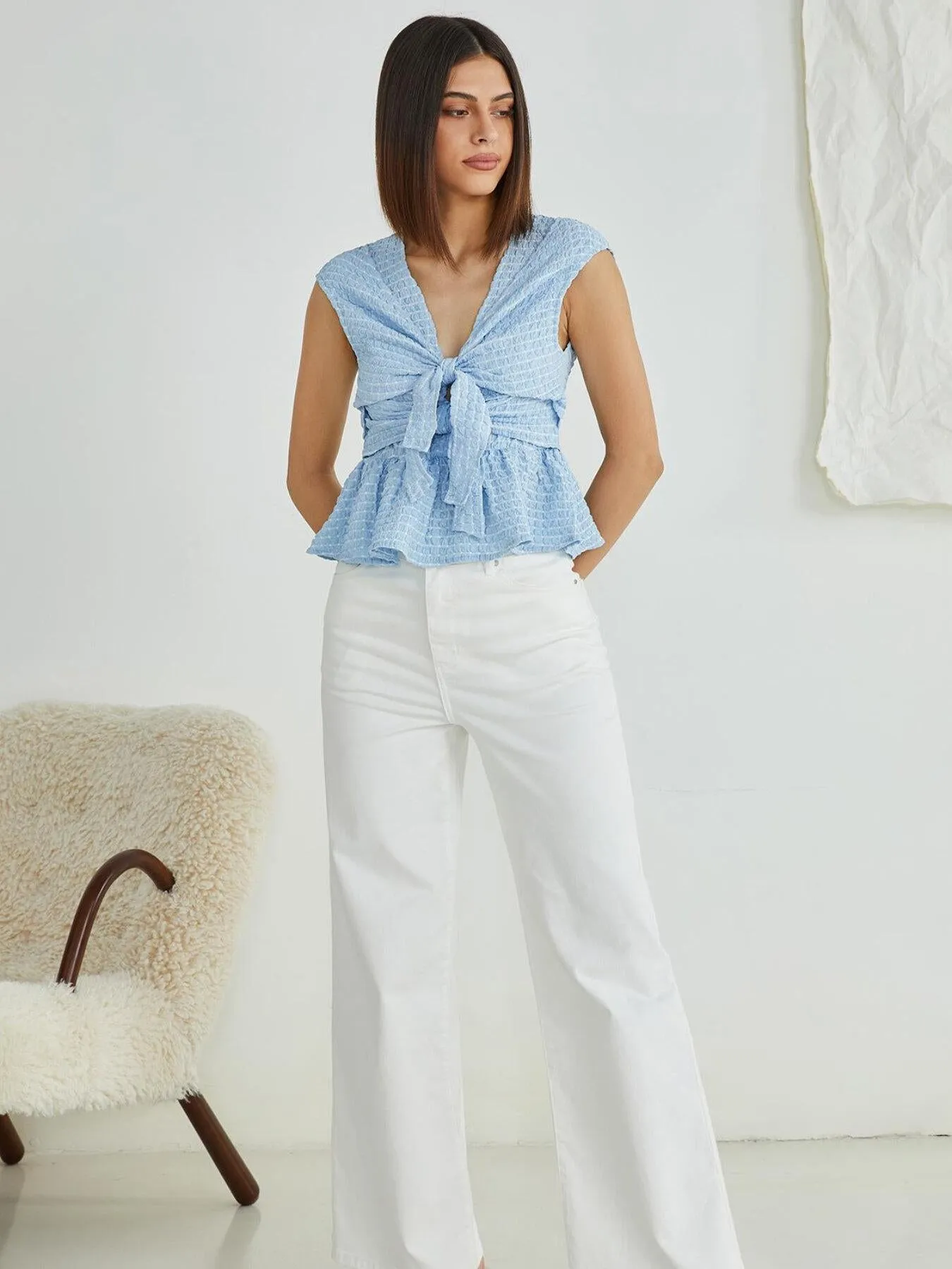 Women's Elegant Ruched Ruffle Hem Knot Tank Top